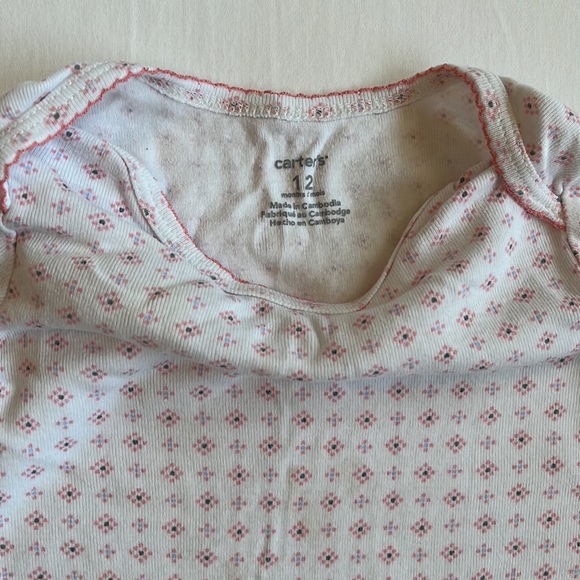 Set of 2 Carter's Baby Girl Outfits Size 12 Months - Picture 4 of 15